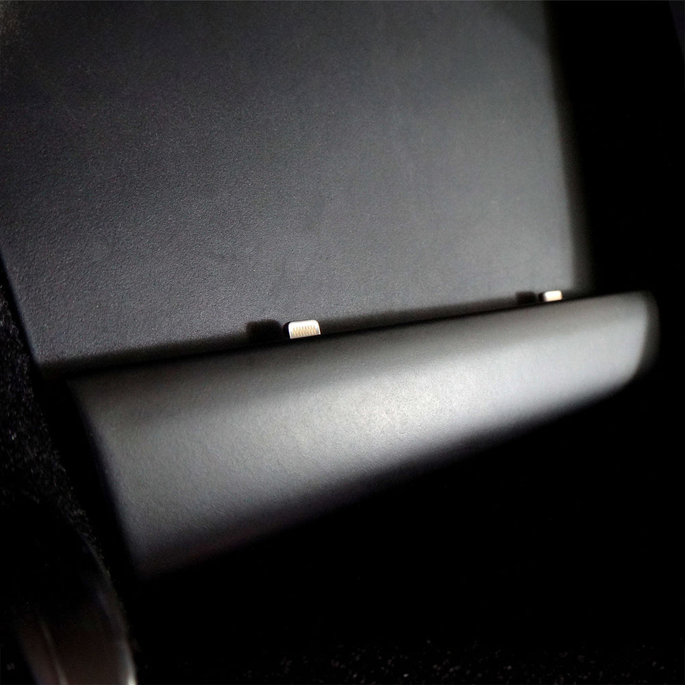 Model Y/3 Phone Dock Wrap