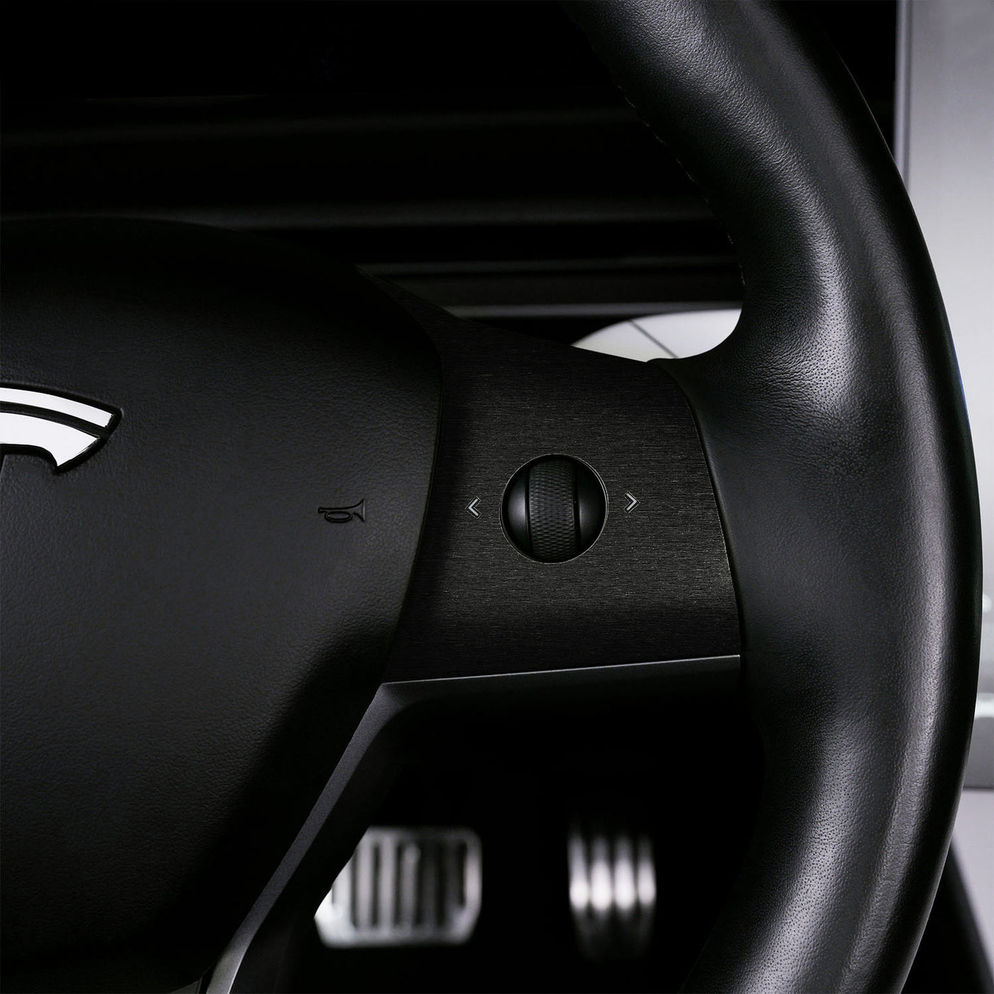 3Y steering wheel wrap brushed black metallic#material_brushed-black-metallic