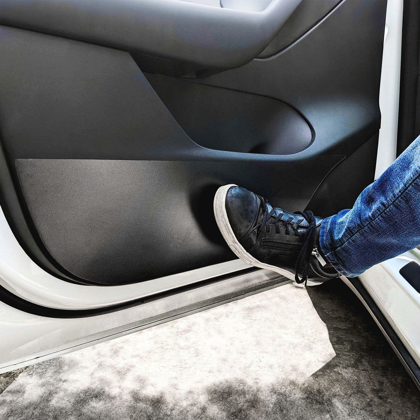 Kick Guard Model Y Front Door Kick Guard – EV Wraps