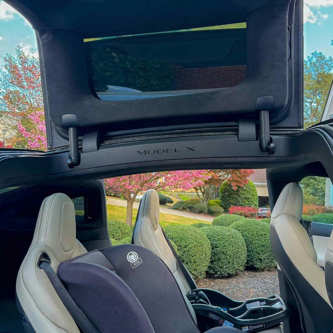 Model_X_Falcon_Door_Logo_Decal#material_matte-deep-black