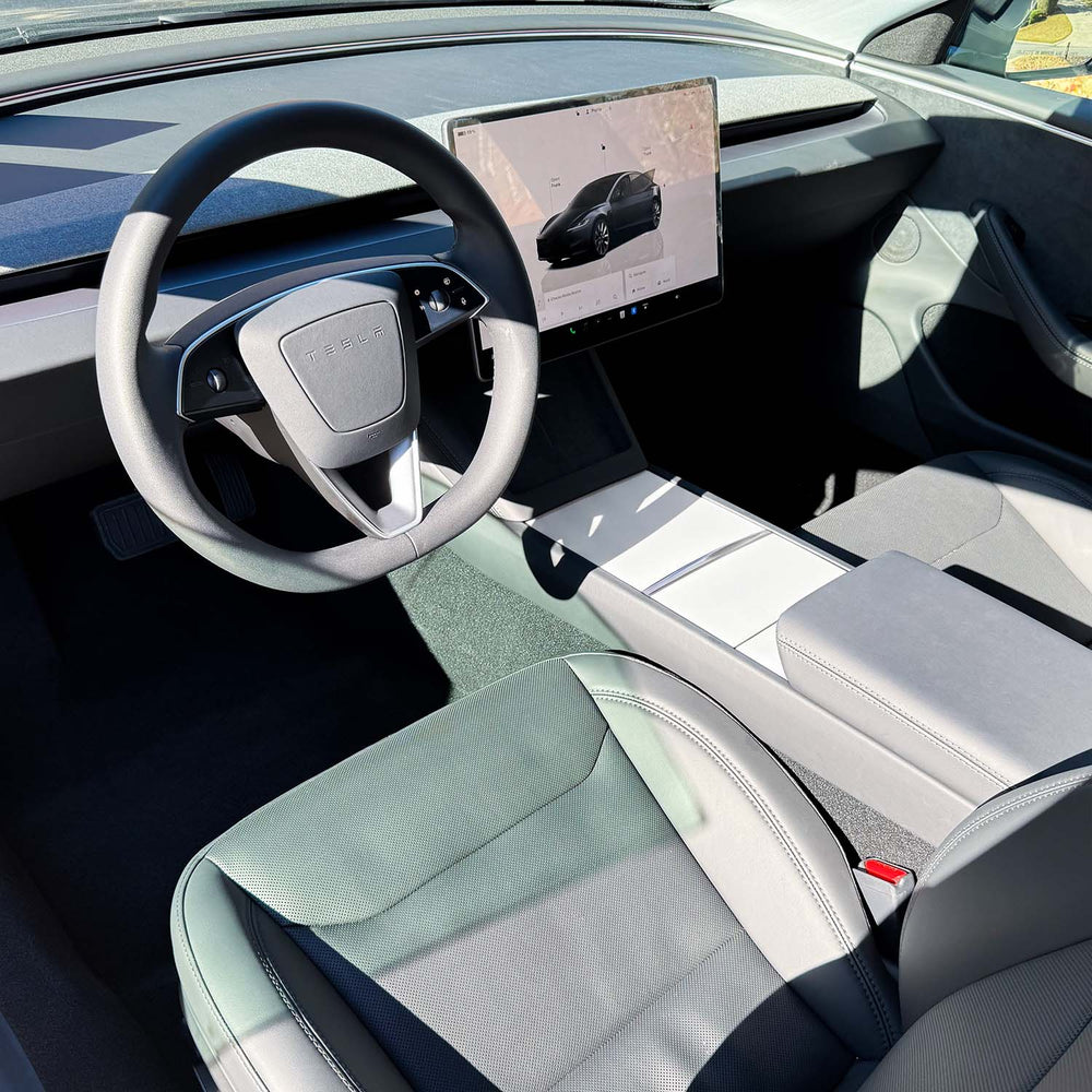 3Y center console wrap tesla interior white#material_tesla-interior-white